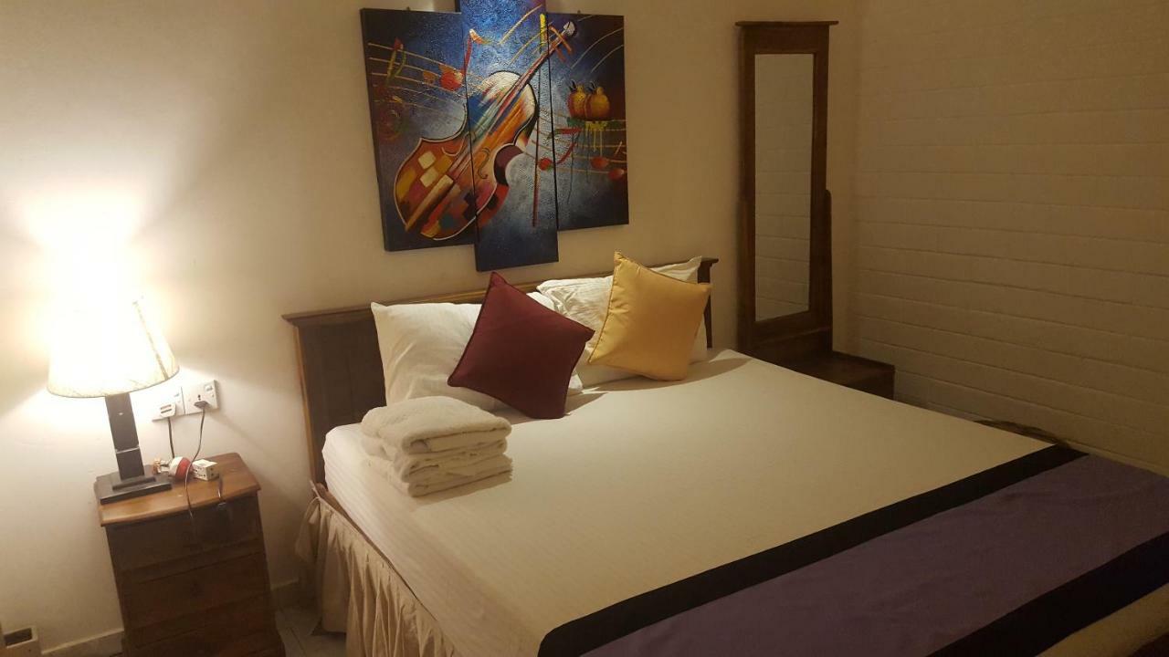 Mihilaka Holiday Homes Wadduwa Habitación foto